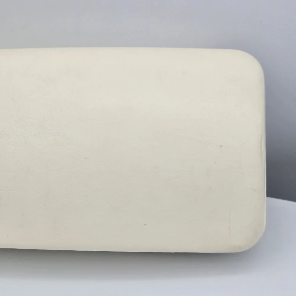 Anne Klein White Eyeglass Clamshell Case